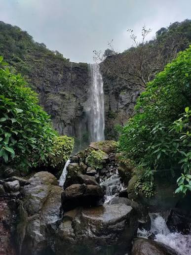mangeli waterfalls2