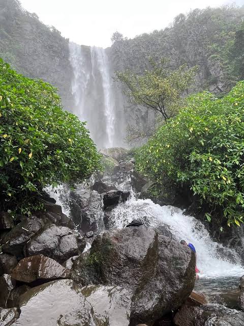 mangeli waterfalls3